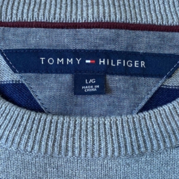 Tommy Hilfiger striped sweater - Picture 2 of 2